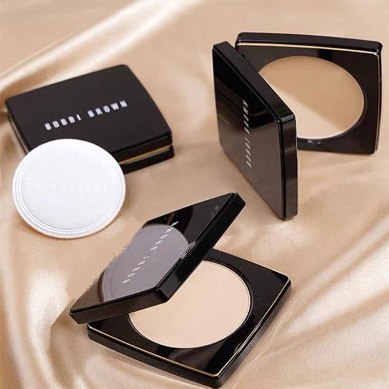 Bobbi Brown Sheer Finish Pressed Powder 01 Pale Yellow 10g